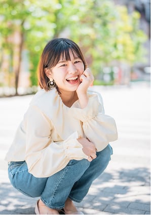 女性の写真